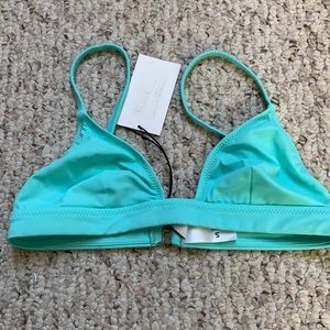 Solid and striped The Morgan top size small in light teal